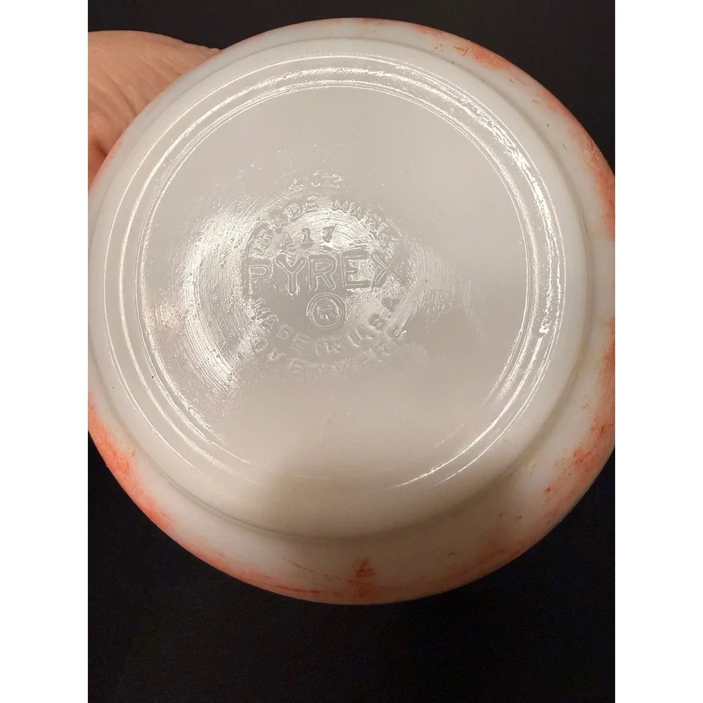 Vintage Pyrex 402 White (red) Milk Glass Mixing Bowl 7.25in